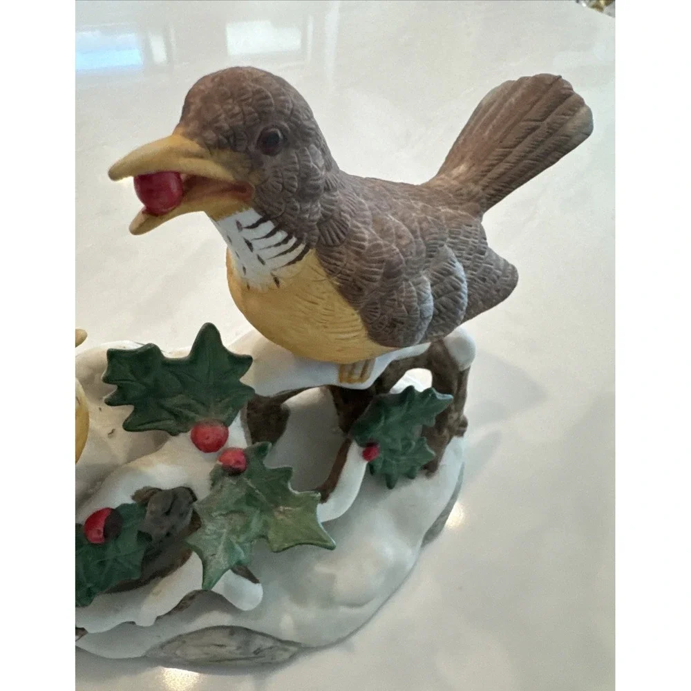 Vintage Taiwan Ceramic Bird Figurine Parent Feeding Baby Bird Holly Snow